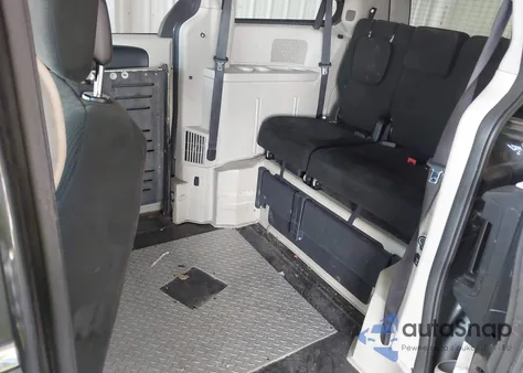 2012 Chrysler Town & Country Touring z USA, uszkodzony, nr VIN 2C4RC1BG5CR127352